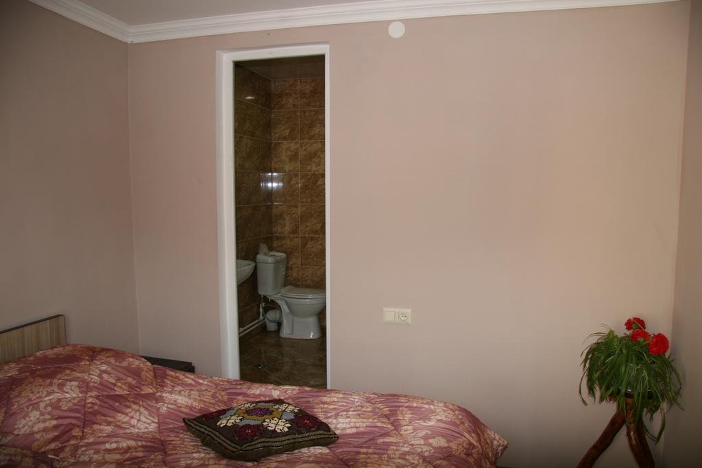 Nino'S Guest House Stepancminda Pokoj fotografie