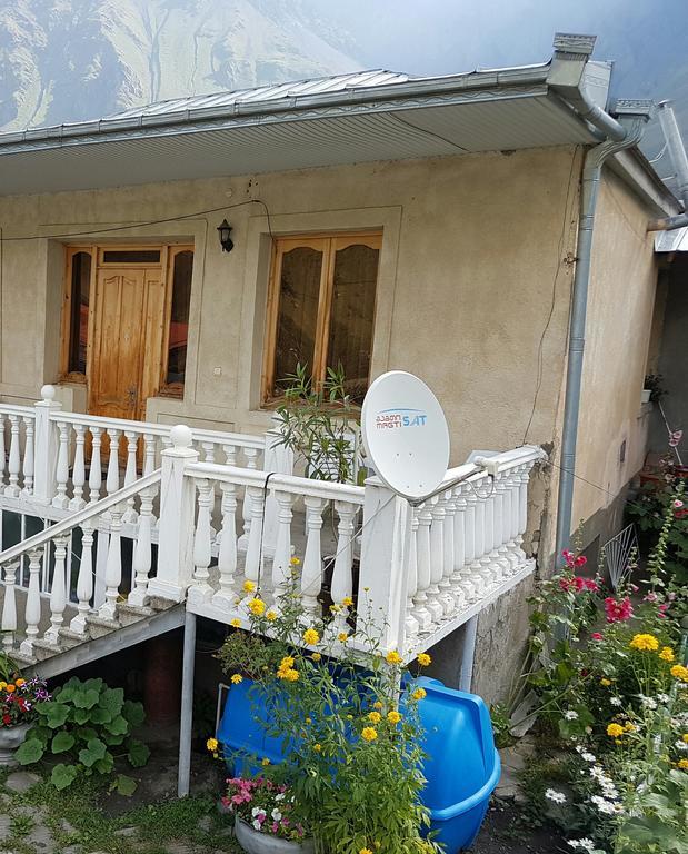 Nino'S Guest House Stepancminda Exteriér fotografie